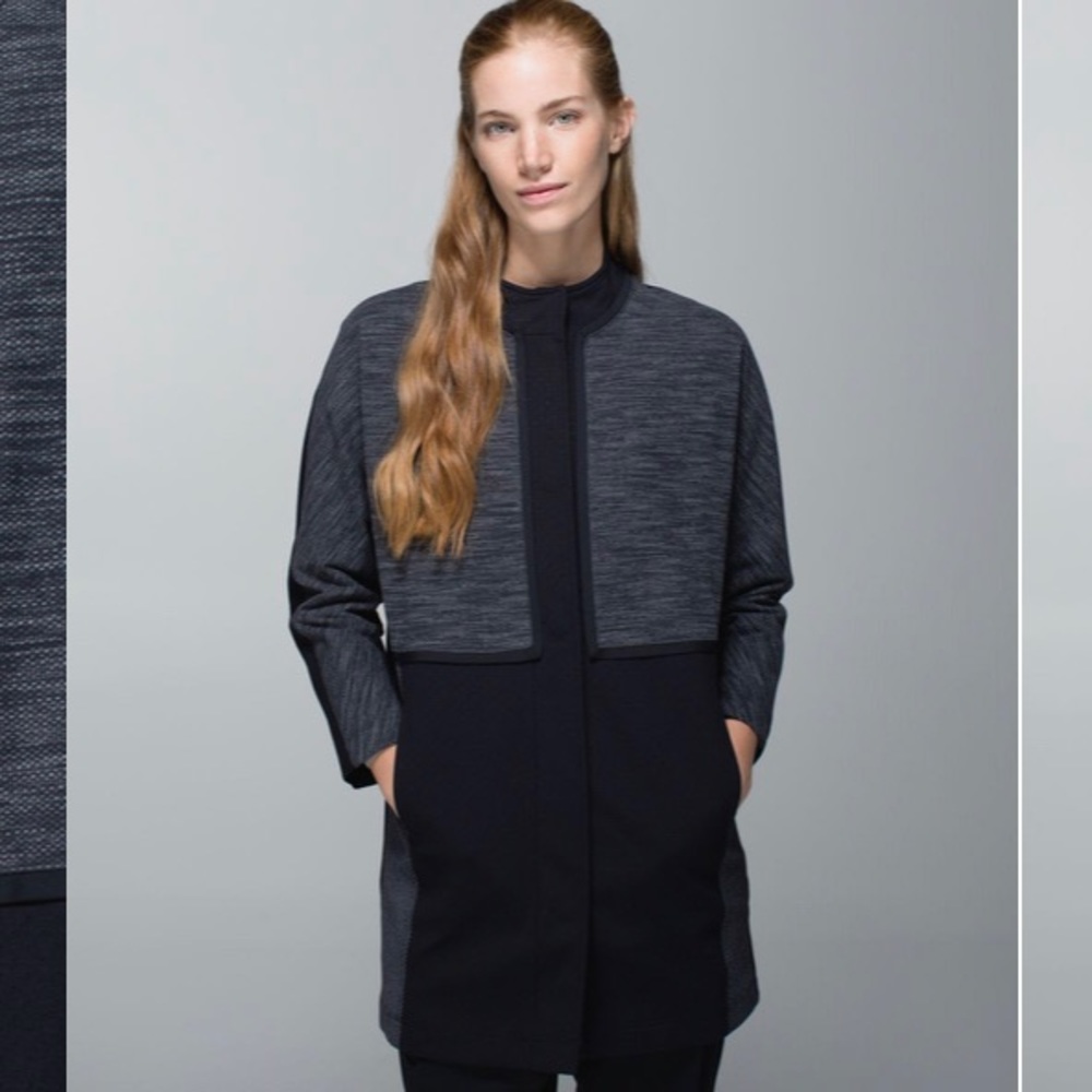 Lululemon Cocoon Car Coat Size XS